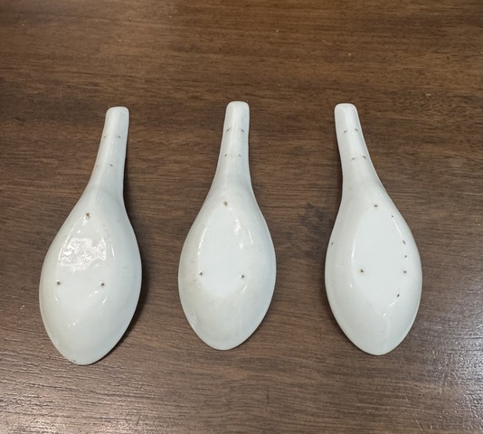 古玩陶瓷晚清團鶴紋青花湯勺3只拍賣，當前價格398元