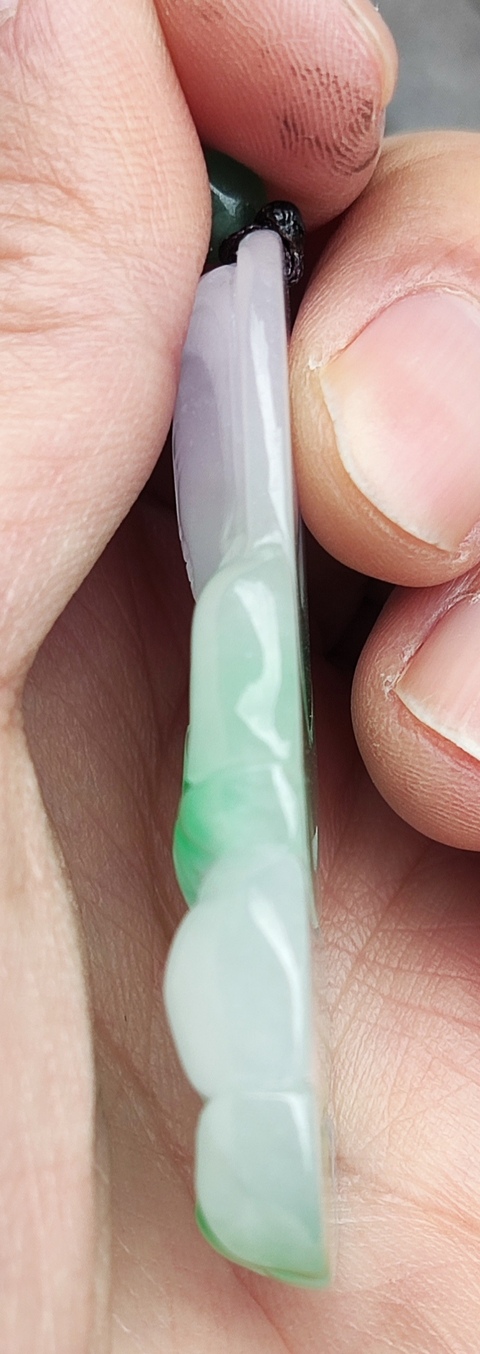 古玩玉器天然翡翠觀音題材掛件拍賣,當前價格1288元