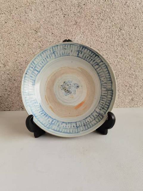 古玩陶瓷青花花卉紋盤(pán)拍賣(mài),當(dāng)前價(jià)格580元