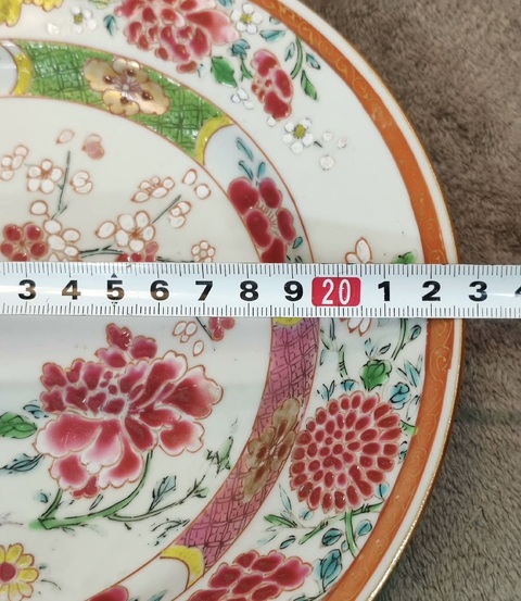 古玩陶瓷清雍正粉彩折枝花卉折沿盤拍賣,當(dāng)前價(jià)格3800元