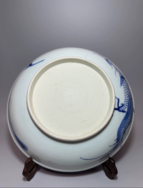 古玩陶瓷清雍正青花過墻龍紋深腹盤拍賣，當前價格8800元