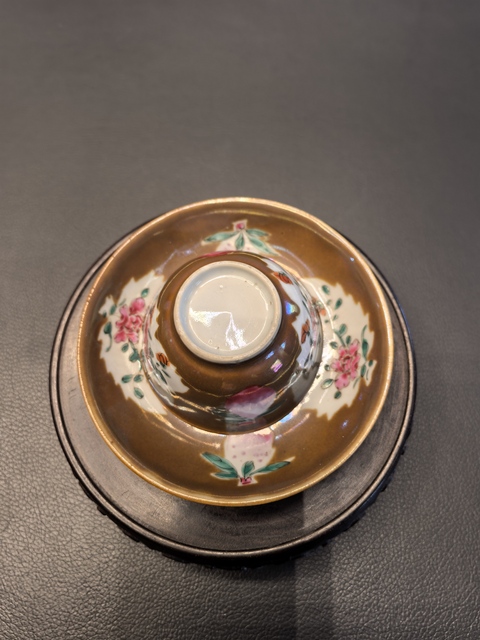 古玩陶瓷雍正紫金釉粉彩壽桃圖杯碟拍賣，當前價格1880元