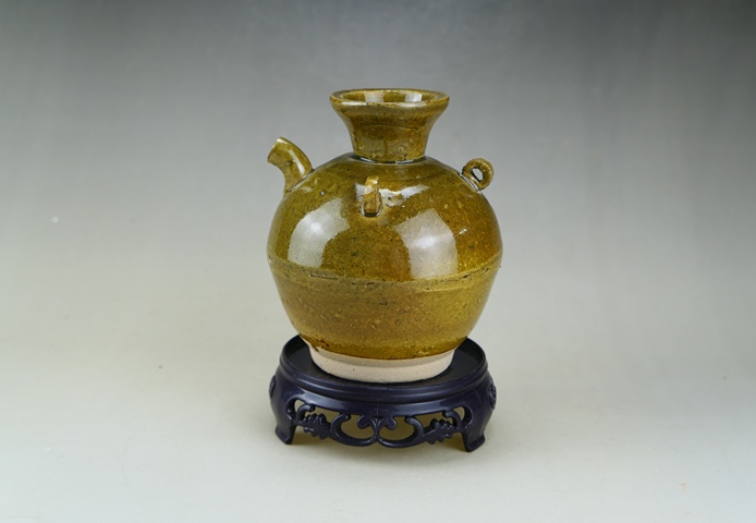 古玩陶瓷民國?三系執壺拍賣，當前價格766元