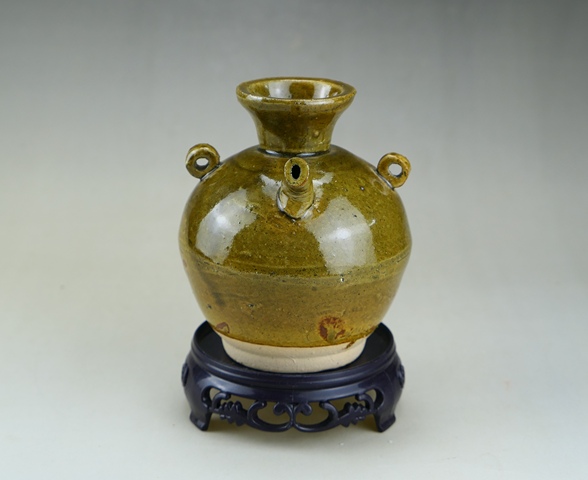 古玩陶瓷民國?三系執壺拍賣，當前價格766元