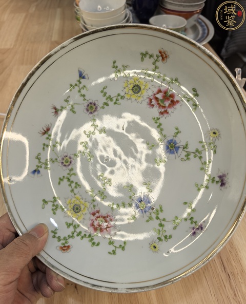 古玩陶瓷粉彩盤拍賣,當(dāng)前價(jià)格1800元