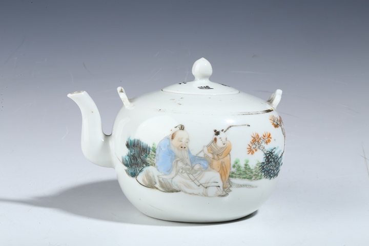 古玩陶瓷民國(guó)·粉彩高士人物詩(shī)文茶壺拍賣,當(dāng)前價(jià)格648元