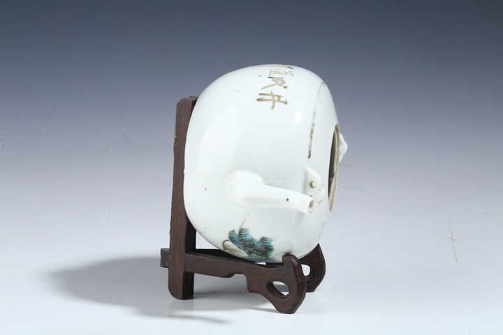 古玩陶瓷民國(guó)·粉彩高士人物詩(shī)文茶壺拍賣,當(dāng)前價(jià)格648元