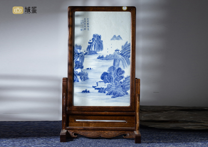 古玩陶瓷民國·青花山水人物紋瓷板插屏真品鑒賞圖