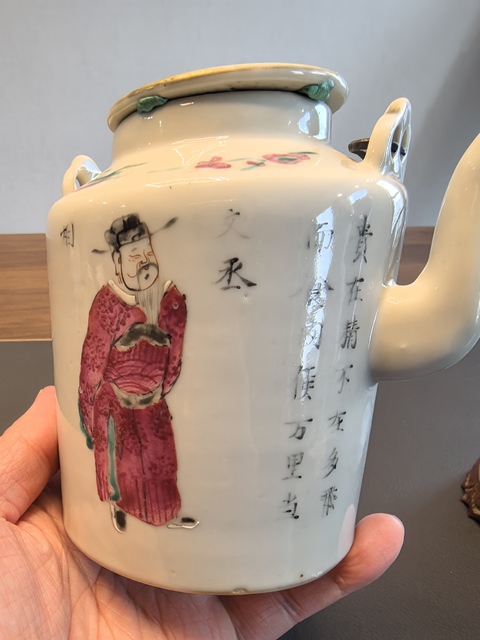 古玩陶瓷同治粉彩無雙譜人物茶壺拍賣，當前價格3500元