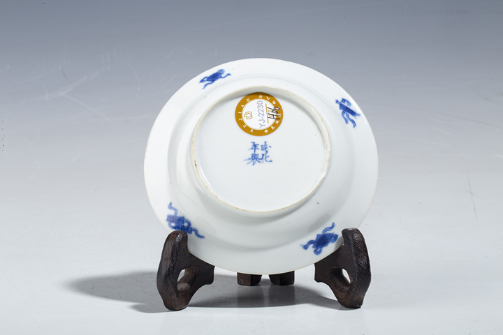 古玩陶瓷清康熙·青花三娘教子紋小碟拍賣,當前價格1456元