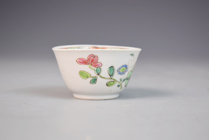 古玩陶瓷雍乾粉彩花卉紋杯碟拍賣，當前價格399元