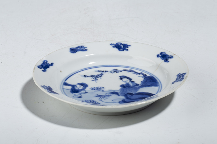 古玩陶瓷清康熙·青花三娘教子紋小碟
拍賣(mài),當(dāng)前價(jià)格0元