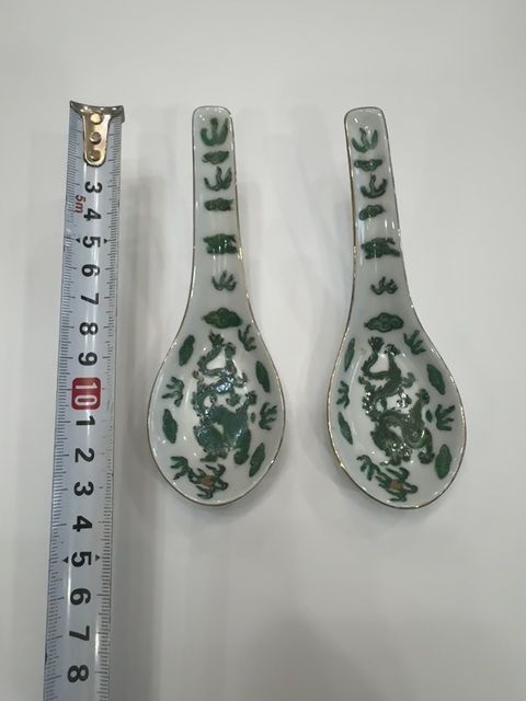 古玩陶瓷白釉綠龍調羹勺子一只拍賣,當前價格688元