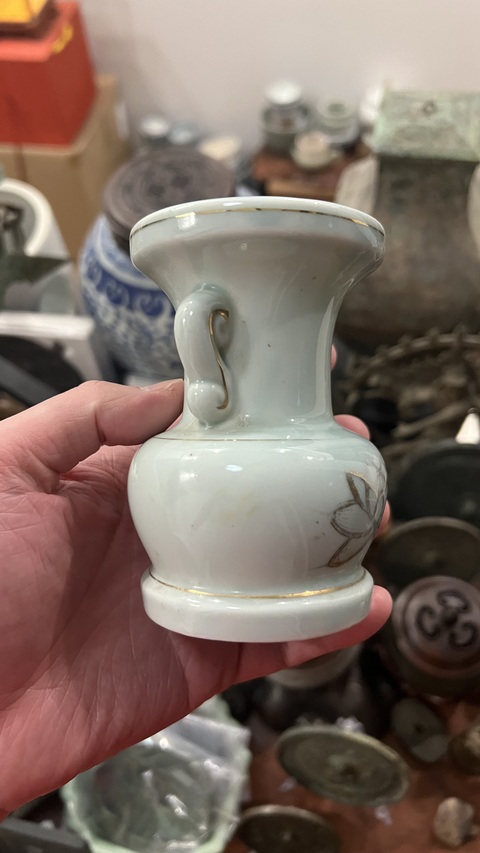古玩陶瓷清末花卉紋描金瓶拍賣，當前價格777元