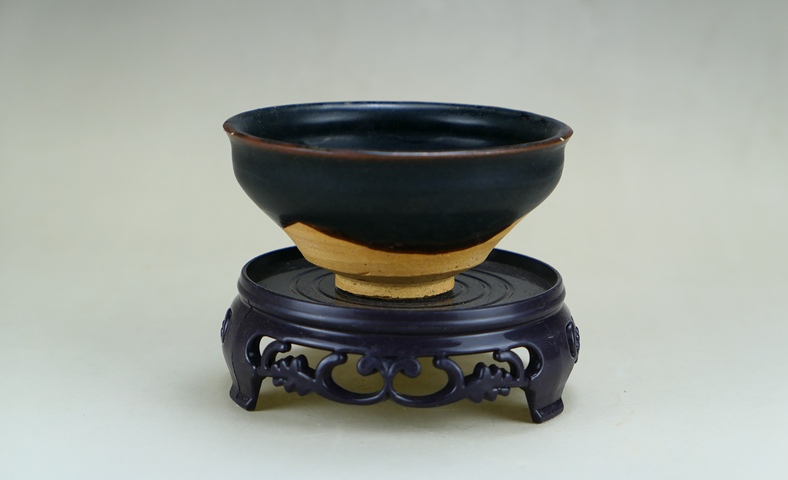 古玩陶瓷精品:宋代吉州窯黑釉茶盞(高級茶器)拍賣,當前價格89元