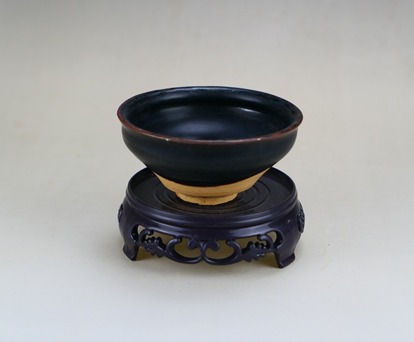 古玩陶瓷精品:宋代吉州窯黑釉茶盞(高級茶器)拍賣,當前價格89元