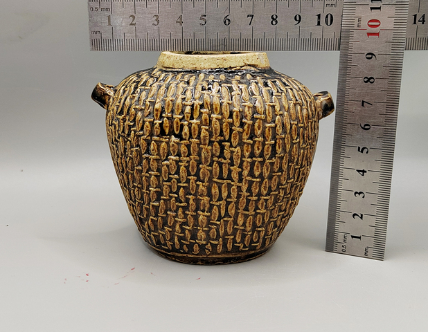 古玩陶瓷蘇富比拍賣同款清代褐釉竹簍罐拍賣，當前價格38000元