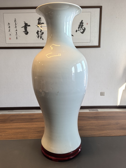 古玩陶瓷60厘米單色釉頂級甜白釉觀音大瓶拍賣，當(dāng)前價格5500元