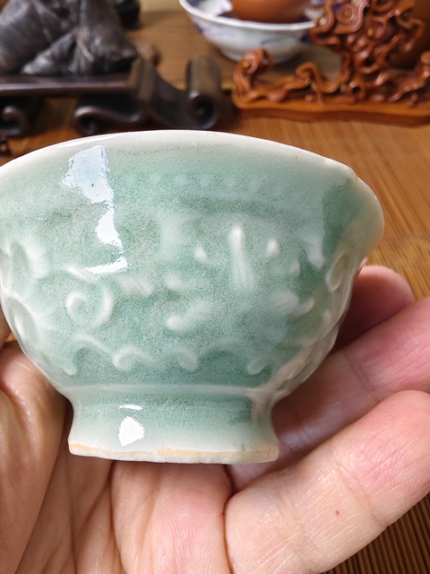 古玩陶瓷豆青釉花卉紋杯拍賣,當前價格198元