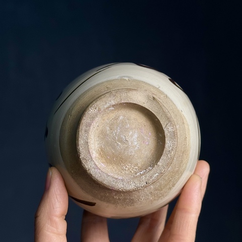 古玩陶瓷白地黑花罐拍賣,當前價格3980元