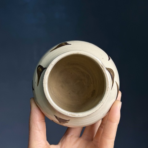 古玩陶瓷白地黑花罐拍賣,當前價格3980元