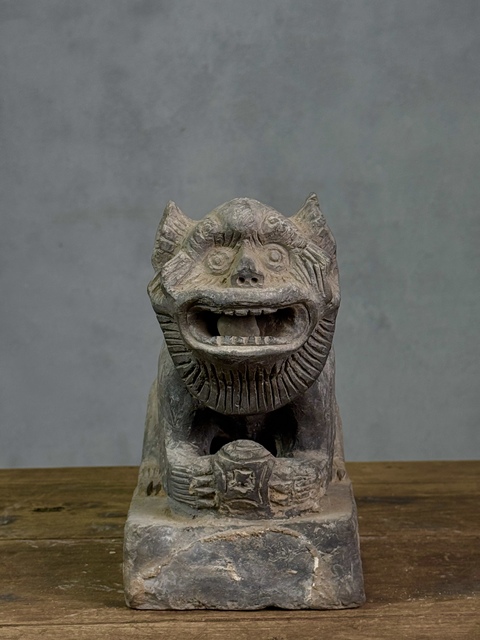 古玩陶瓷灰陶獅子擺件拍賣,當前價格1800元