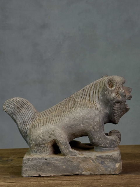 古玩陶瓷灰陶獅子擺件拍賣,當前價格1800元