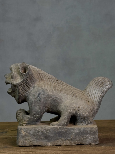古玩陶瓷灰陶獅子擺件拍賣,當前價格1800元