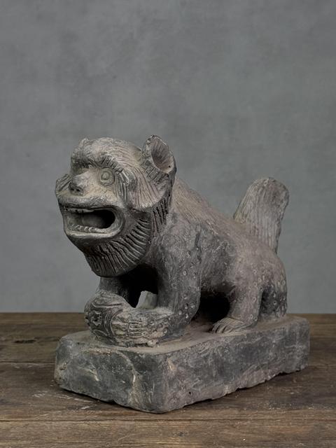 古玩陶瓷灰陶獅子擺件拍賣,當前價格1800元