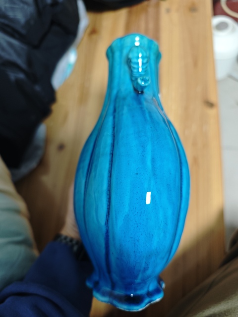古玩陶瓷清早期 孔雀藍釉象耳海棠尊拍賣,當前價格26000元
