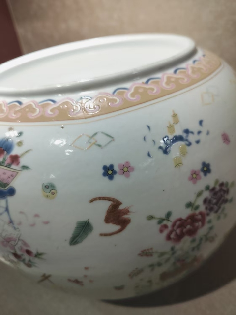 古玩陶瓷粉彩水呈拍賣,當前價格3000元