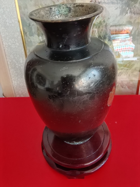 古玩陶瓷花卉紋瓶拍賣,當(dāng)前價(jià)格600元