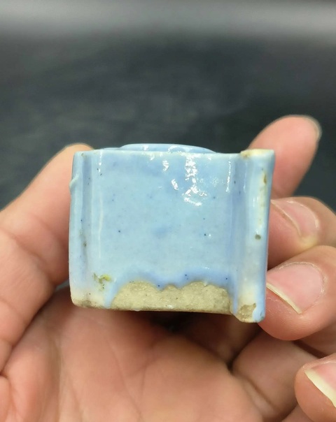 古玩陶瓷天藍釉鳥食罐拍賣，當前價格588元