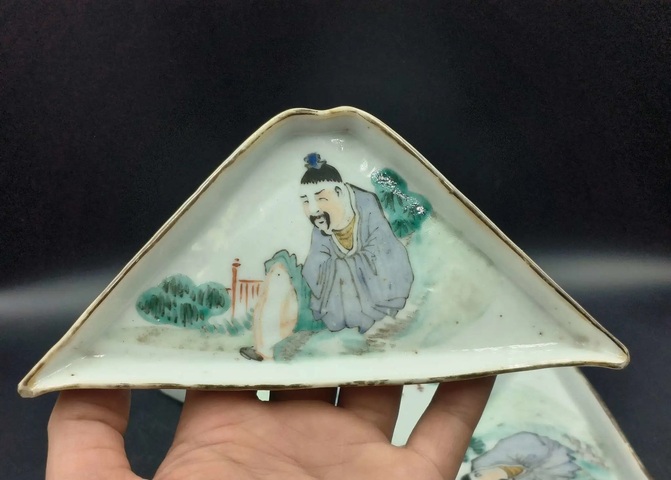 古玩陶瓷淺絳彩人物紋攢盤拍賣，當前價格1699元