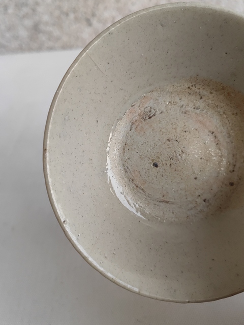 古玩陶瓷龍泉青瓷碗拍賣，當前價格160元