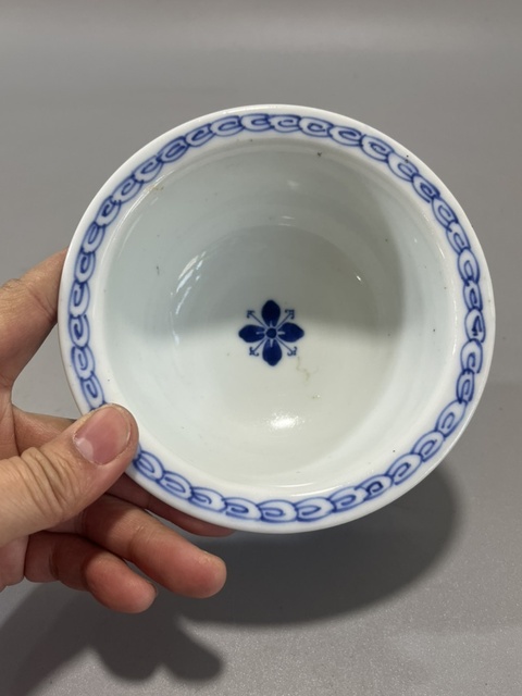 古玩陶瓷青花花卉紋高足貢碗拍賣，當(dāng)前價(jià)格1300元