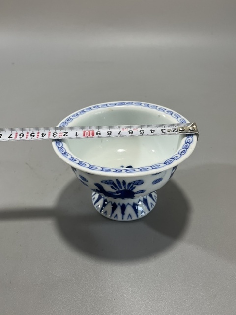 古玩陶瓷青花花卉紋高足貢碗拍賣，當(dāng)前價(jià)格1300元