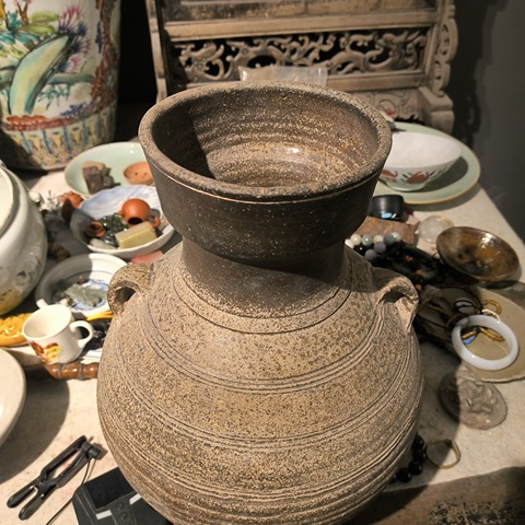 古玩陶瓷放漏青瓷瓶拍賣，當前價格5555元