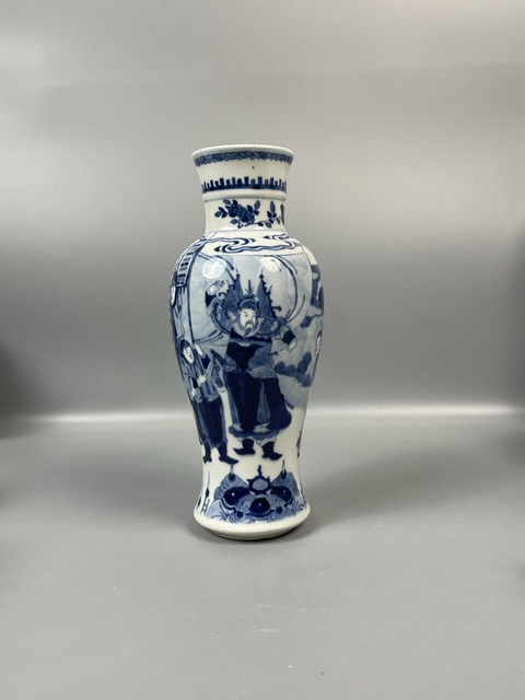 古玩陶瓷光緒三國人物紋青花觀音尊拍賣,當前價格13800元