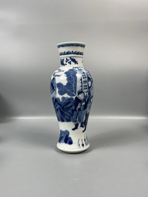 古玩陶瓷光緒三國人物紋青花觀音尊拍賣,當前價格13800元