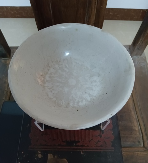古玩陶瓷大雞圖碗拍賣(mài),當(dāng)前價(jià)格88元