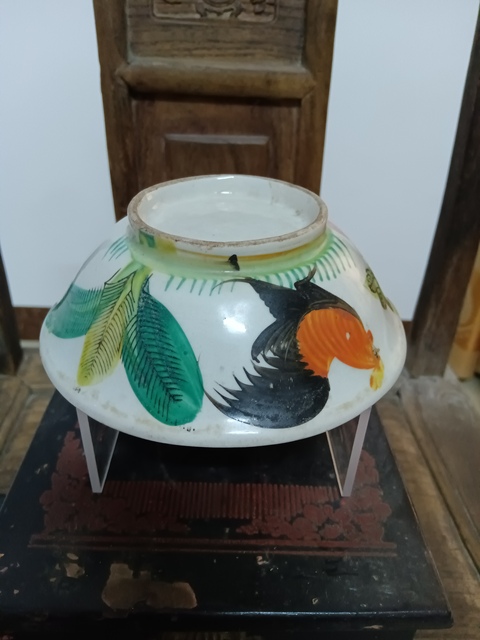 古玩陶瓷大雞圖碗拍賣(mài),當(dāng)前價(jià)格88元