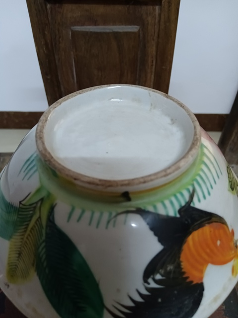 古玩陶瓷大雞圖碗拍賣(mài),當(dāng)前價(jià)格88元