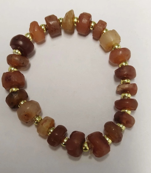 古玩玉器春秋.高古研磨孔瑪瑙珠串拍賣，當(dāng)前價(jià)格1600元