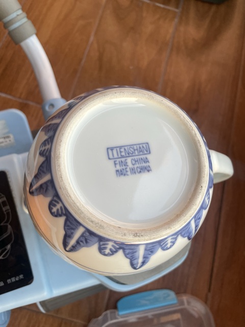 古玩陶瓷玲瓏瓷青花執壺拍賣，當前價格1000元