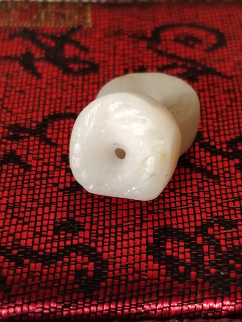 古玩玉器高古珠2顆拍賣,當前價格88元