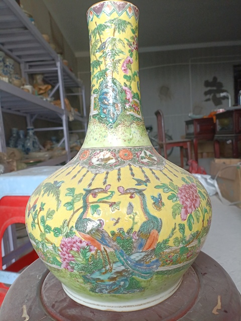 古玩陶瓷花鳥紋瓶拍賣，當前價格6666元