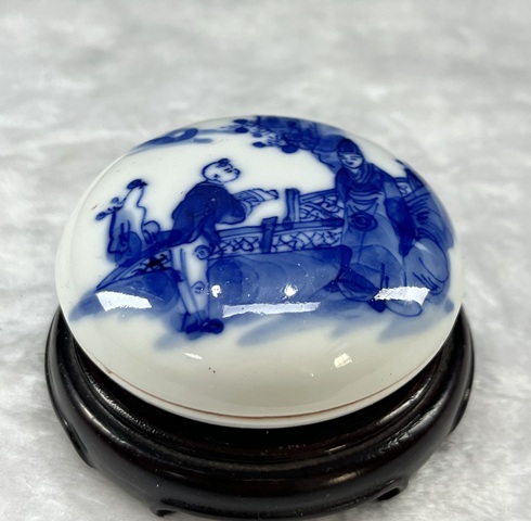 古玩陶瓷青花人物印盒拍賣，當前價格4000元