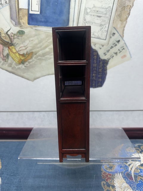 古玩陶瓷創(chuàng)匯紅木博古架 非常精細拍賣，當前價格289元