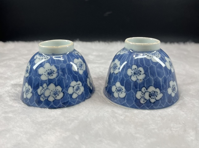 古玩陶瓷青花冰梅紋杯一對拍賣,當前價格3800元